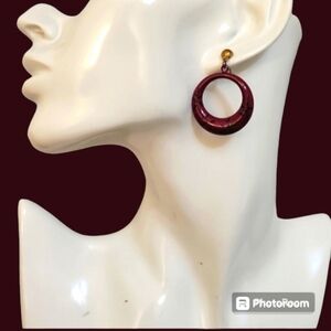 3/$30 VTG REGALIA Metal Fuscia Enamel Flamenco Dangle Earrings